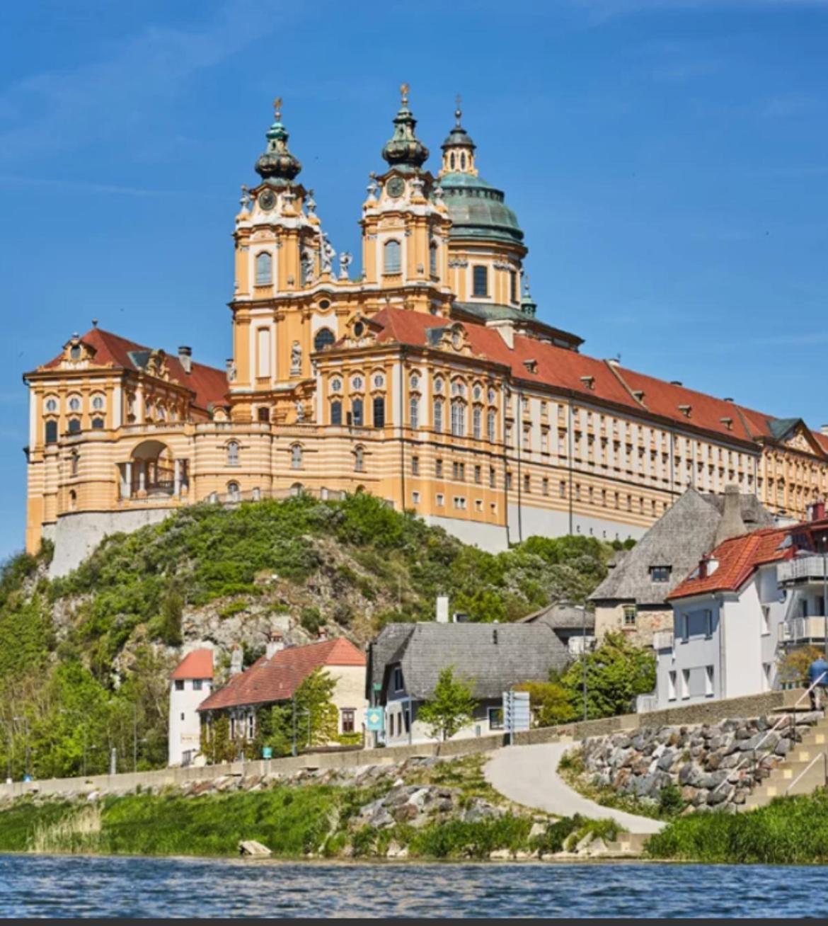 Pension L'Etage Melk Buitenkant foto